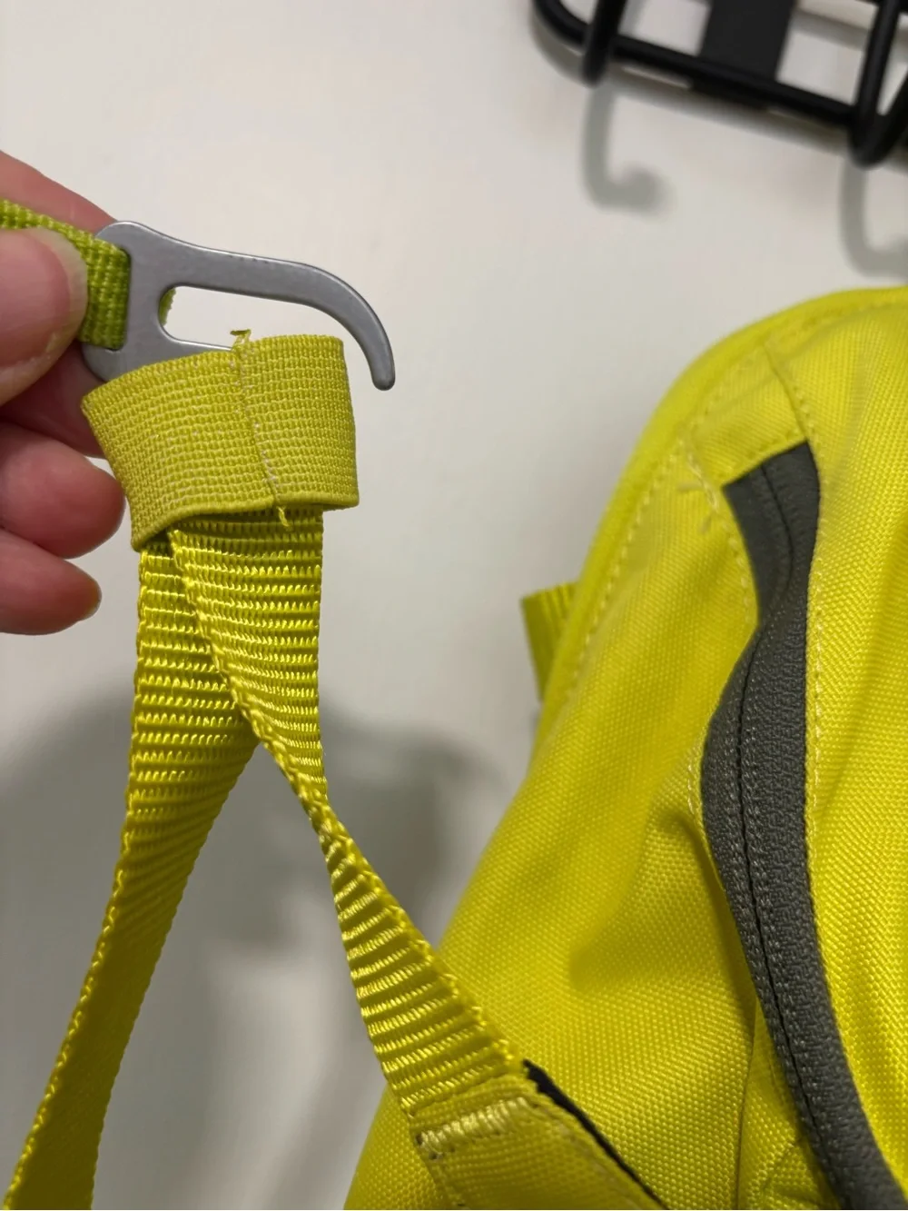 VAUDE Tracer 12 L Cycling Hiking Biking Pockets Hydration Backpack Bright Yellow
